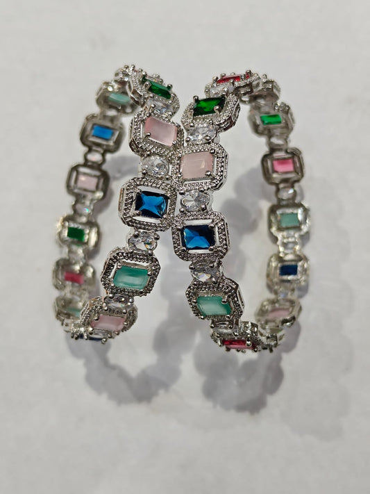 BRACELETE
