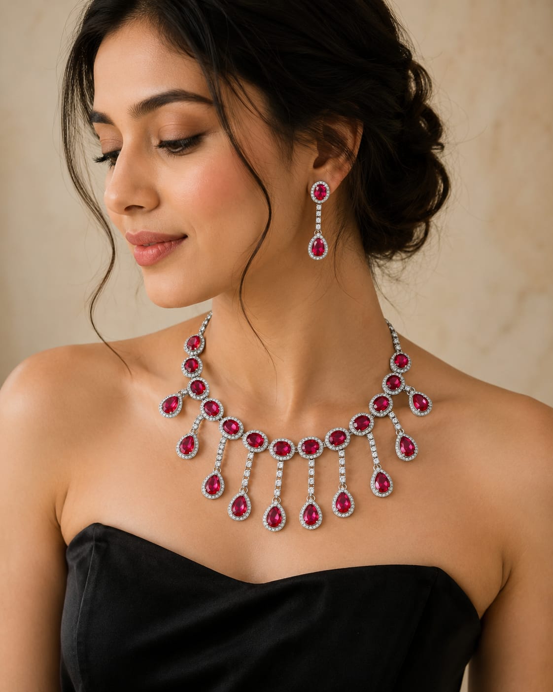 NECKLESS